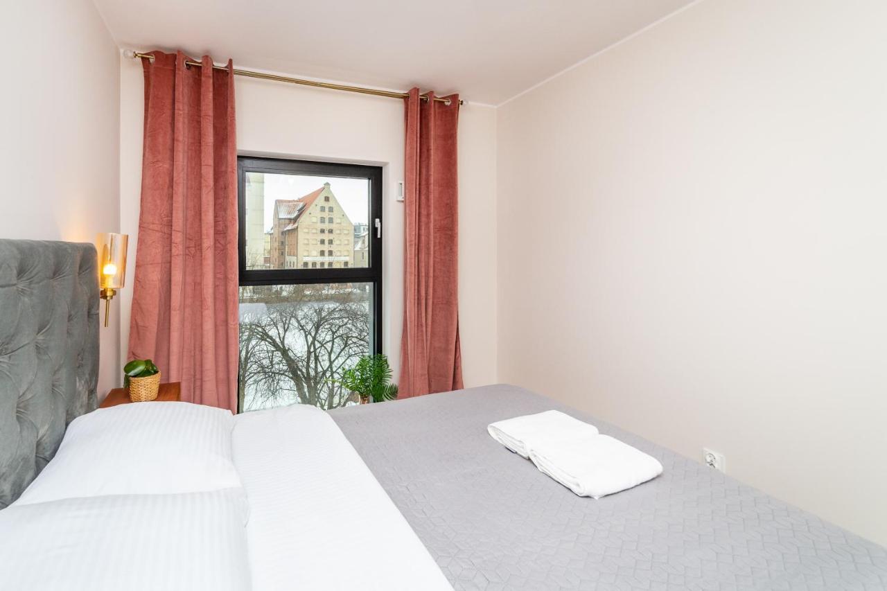 Pobookowane River View Apartments Gdańsk Exteriör bild
